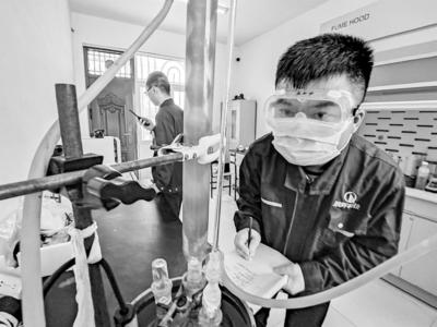 高端医药产业引领创新发展，生物化工产品技术研发助力产业升级